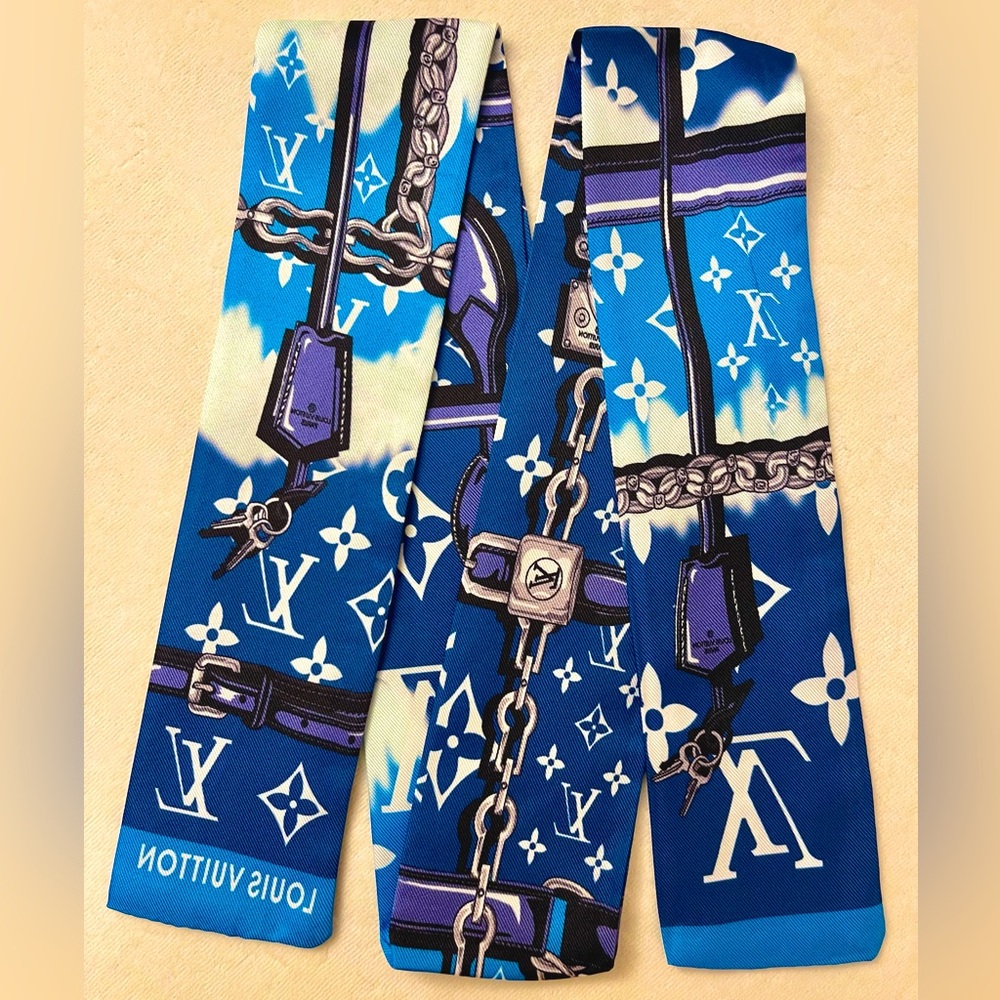 Blue Monogram & Chains Print Twilly Bandeau Wrap Scarf - Picture 3 of 3